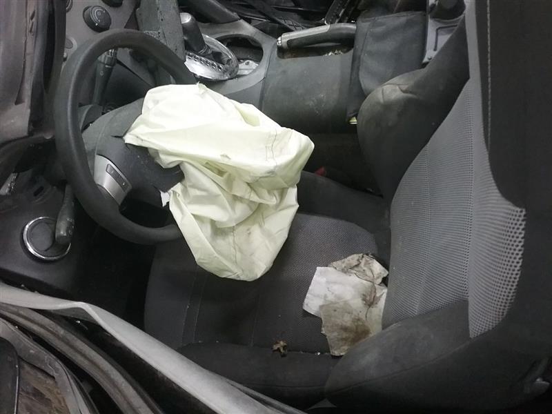 https://f005.backblazeb2.com/file/img-partshotlines-com/Inventory/MA472/Vehicle/21904_12.jpg