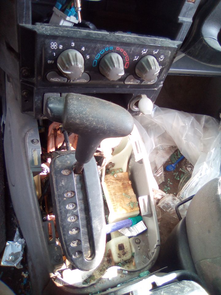 https://f005.backblazeb2.com/file/img-partshotlines-com/Inventory/MA472/Vehicle/26952_11.jpg