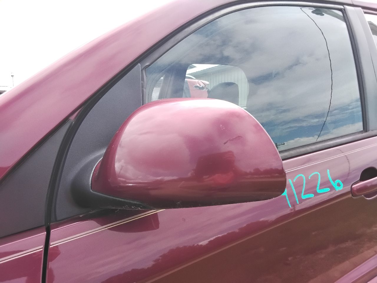 https://f005.backblazeb2.com/file/img-partshotlines-com/Inventory/MA472/Vehicle/29419_20.jpg