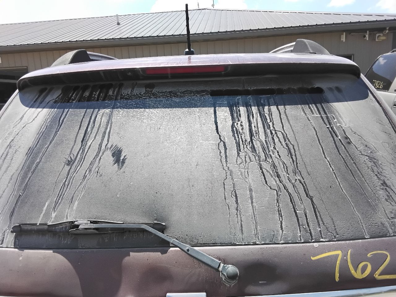 https://f005.backblazeb2.com/file/img-partshotlines-com/Inventory/MA472/Vehicle/29962_11.jpg