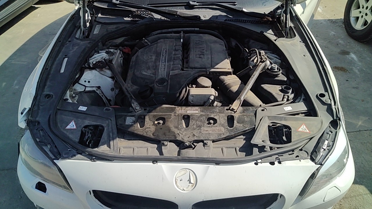 https://f005.backblazeb2.com/file/img-partshotlines-com/Inventory/MA472/Vehicle/30270_10.jpg