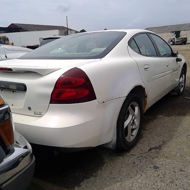 https://f005.backblazeb2.com/file/img-partshotlines-com/Inventory/MA528/Vehicle/72724_03.jpg