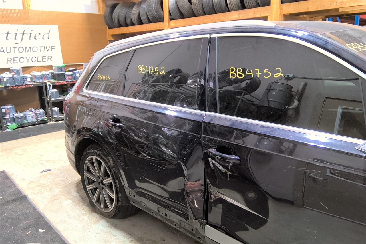 https://f005.backblazeb2.com/file/img-partshotlines-com/Inventory/MA61/Vehicle/68926_09.jpg