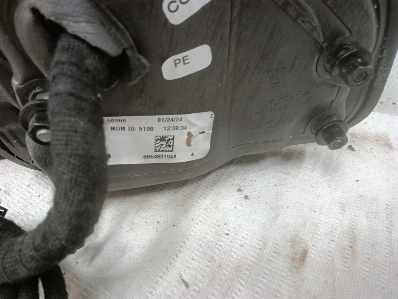 https://f005.backblazeb2.com/file/img-partshotlines-com/Inventory/MA650/Inventory/2358258_03.jpg