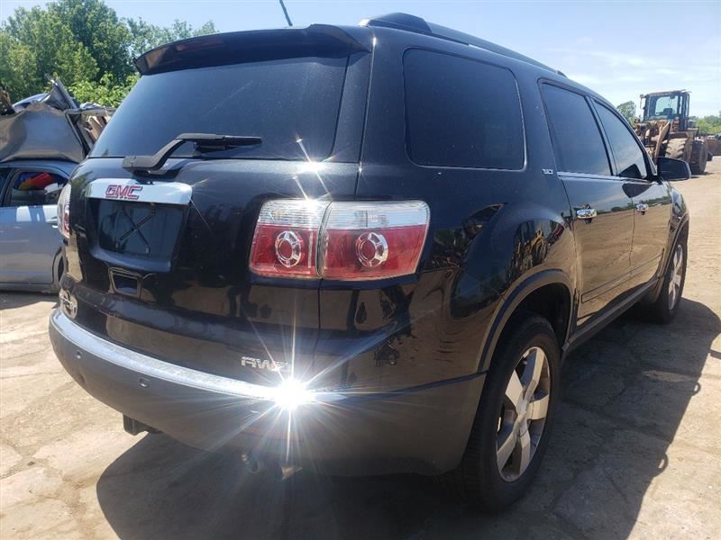 https://f005.backblazeb2.com/file/img-partshotlines-com/Inventory/MA726/Vehicle/38766_07.jpg