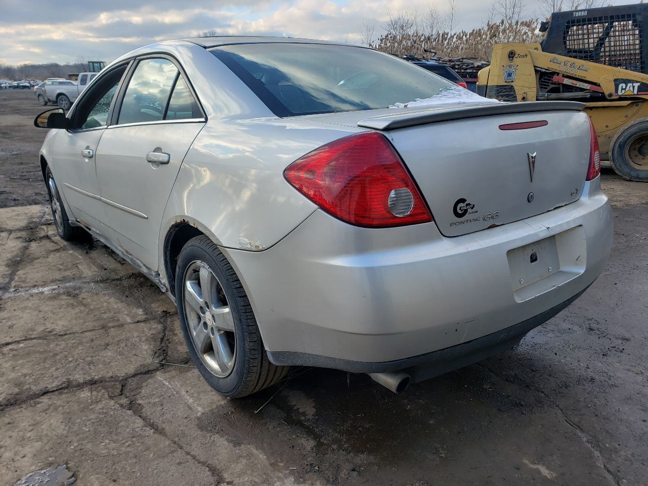 https://f005.backblazeb2.com/file/img-partshotlines-com/Inventory/MA726/Vehicle/39516_05.jpg