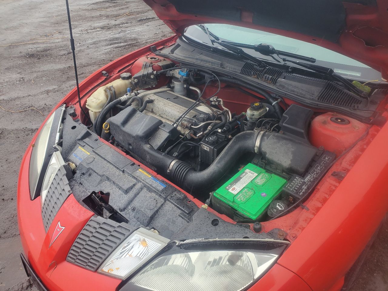 https://f005.backblazeb2.com/file/img-partshotlines-com/Inventory/MA726/Vehicle/40868_11.jpg