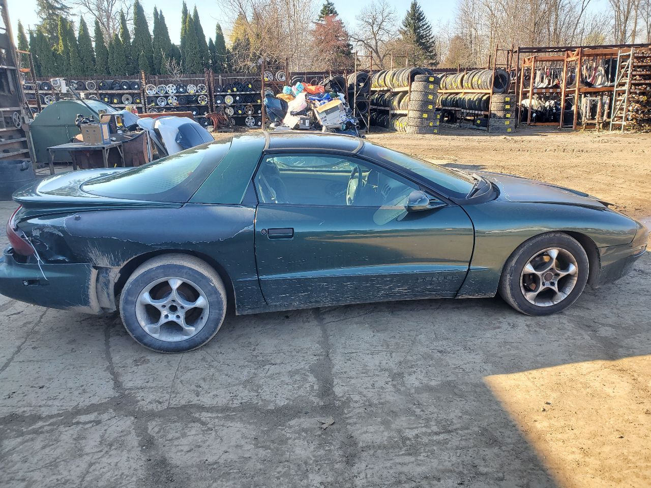 https://f005.backblazeb2.com/file/img-partshotlines-com/Inventory/MA726/Vehicle/41946_08.jpg