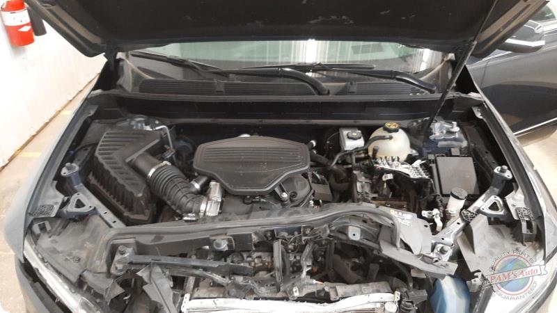 https://f005.backblazeb2.com/file/img-partshotlines-com/Inventory/MA73/Vehicle/89995_12.jpg