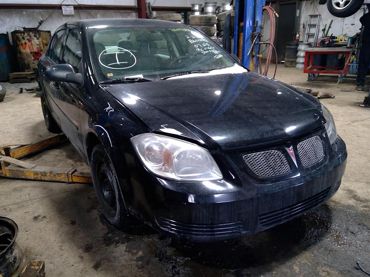 https://f005.backblazeb2.com/file/img-partshotlines-com/Inventory/MA734/Vehicle/23587_04.jpg
