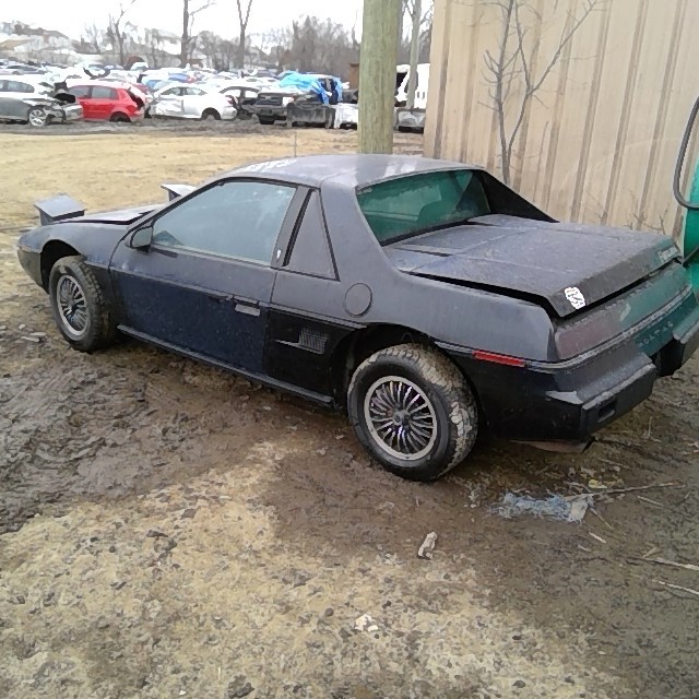 https://f005.backblazeb2.com/file/img-partshotlines-com/Inventory/MA734/Vehicle/23640_03.jpg