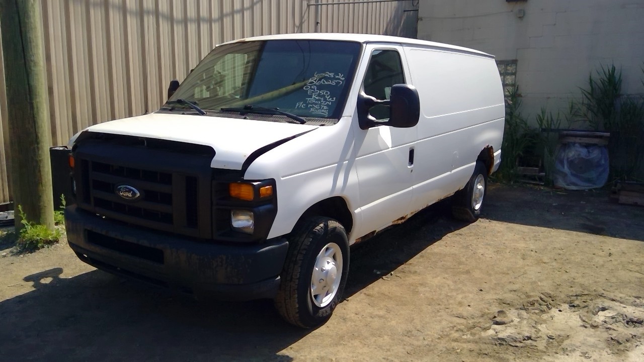 https://f005.backblazeb2.com/file/img-partshotlines-com/Inventory/MA734/Vehicle/23826_02.jpg