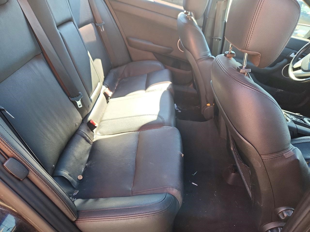 https://f005.backblazeb2.com/file/img-partshotlines-com/Inventory/MA734/Vehicle/24005_09.jpg