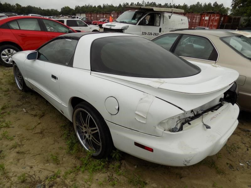 https://f005.backblazeb2.com/file/img-partshotlines-com/Inventory/MA79/Vehicle/45317_05.jpg