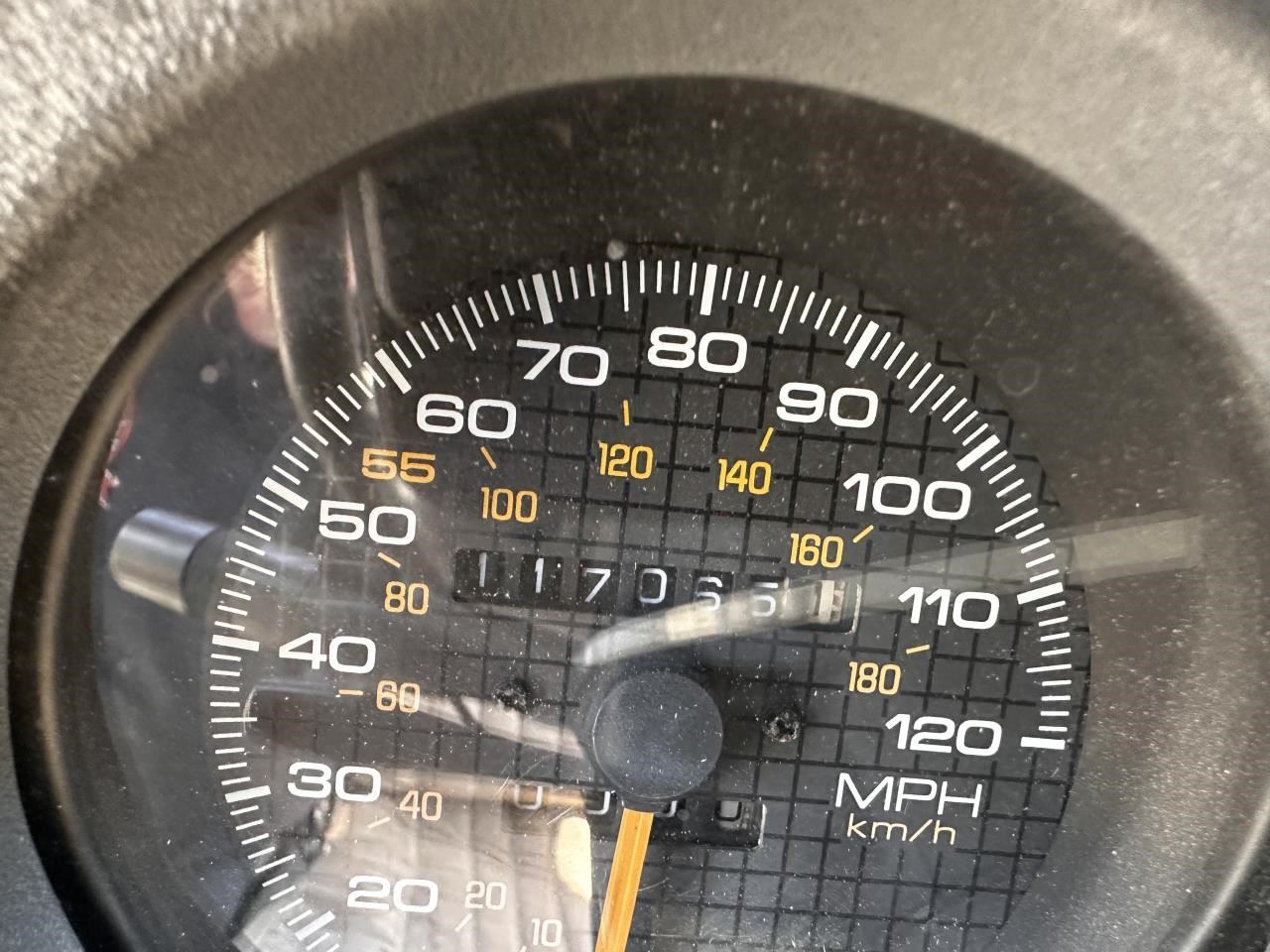 https://f005.backblazeb2.com/file/img-partshotlines-com/Inventory/MA79/Vehicle/77473_08.jpg