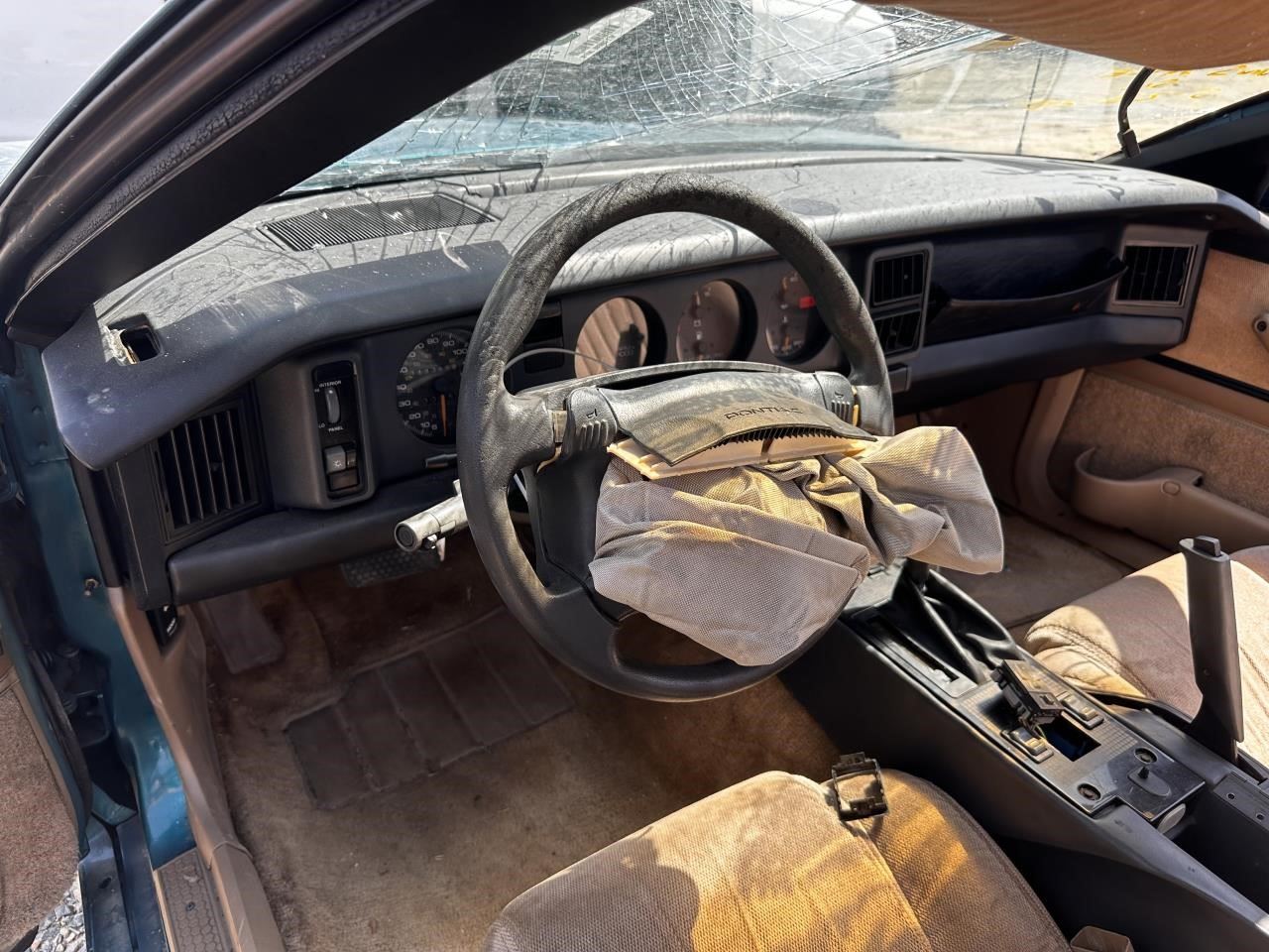 https://f005.backblazeb2.com/file/img-partshotlines-com/Inventory/MA79/Vehicle/77473_10.jpg