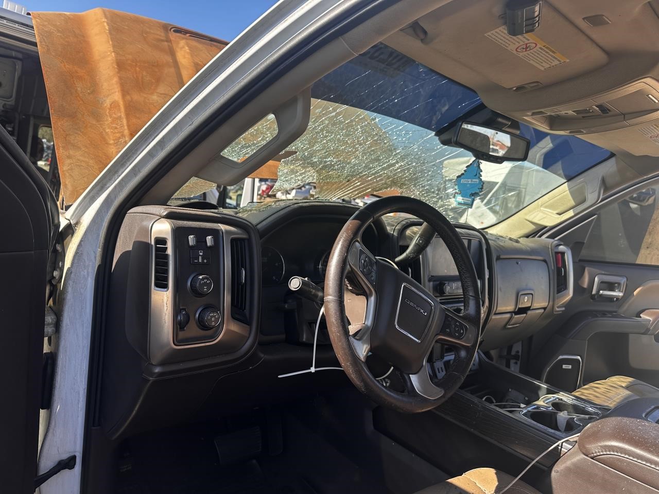 https://f005.backblazeb2.com/file/img-partshotlines-com/Inventory/MA79/Vehicle/78640_09.jpg