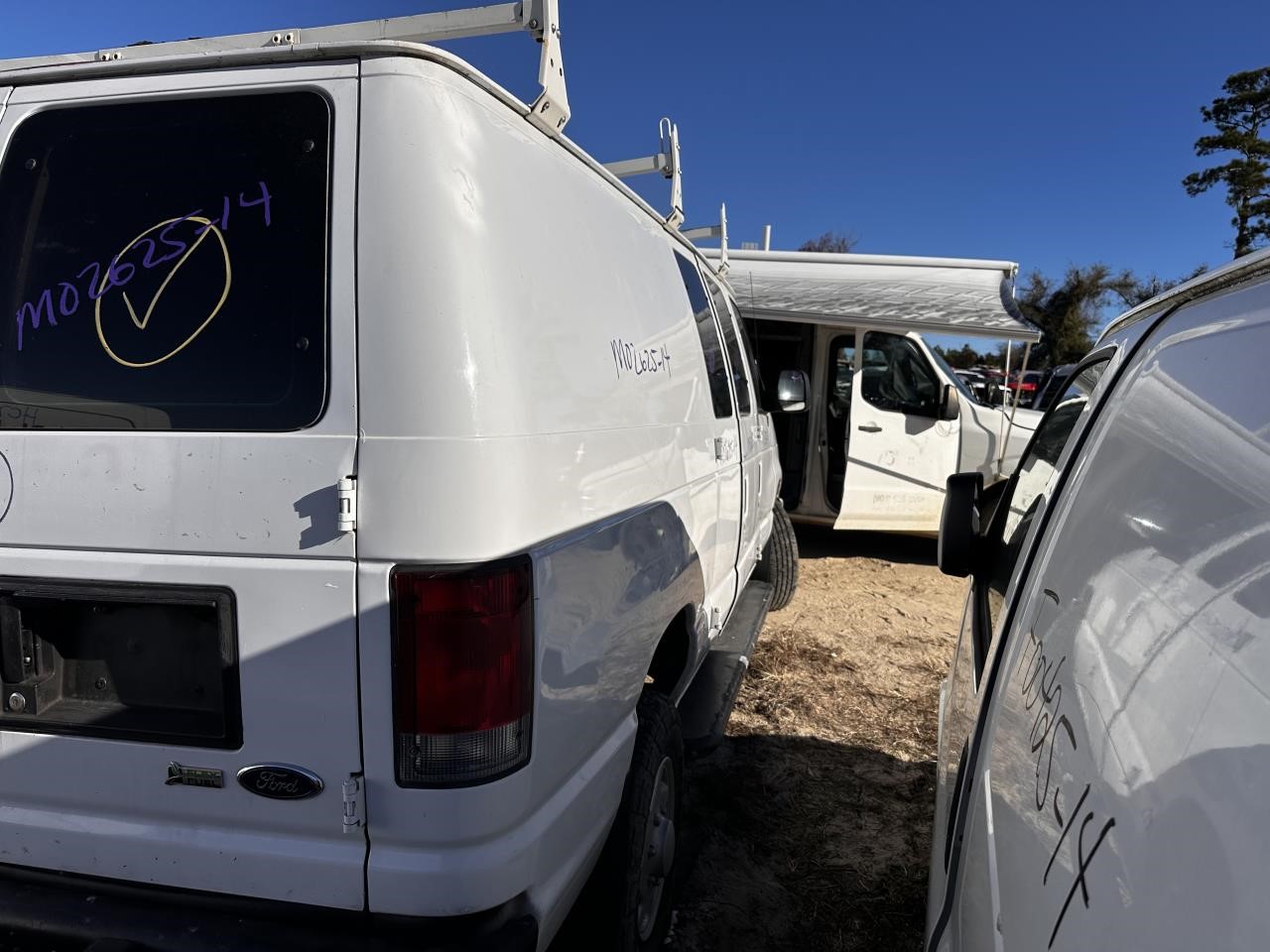 https://f005.backblazeb2.com/file/img-partshotlines-com/Inventory/MA79/Vehicle/79423_04.jpg