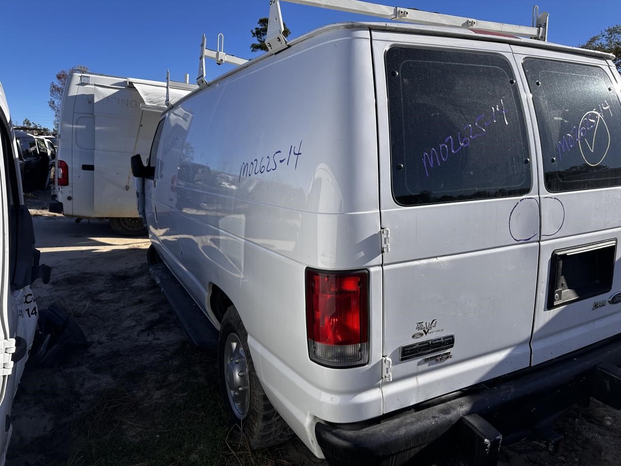 https://f005.backblazeb2.com/file/img-partshotlines-com/Inventory/MA79/Vehicle/79423_06.jpg