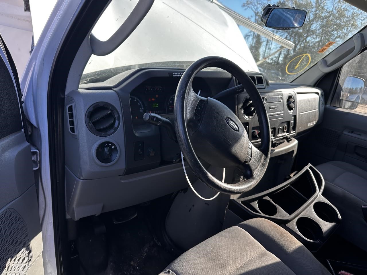 https://f005.backblazeb2.com/file/img-partshotlines-com/Inventory/MA79/Vehicle/79423_10.jpg