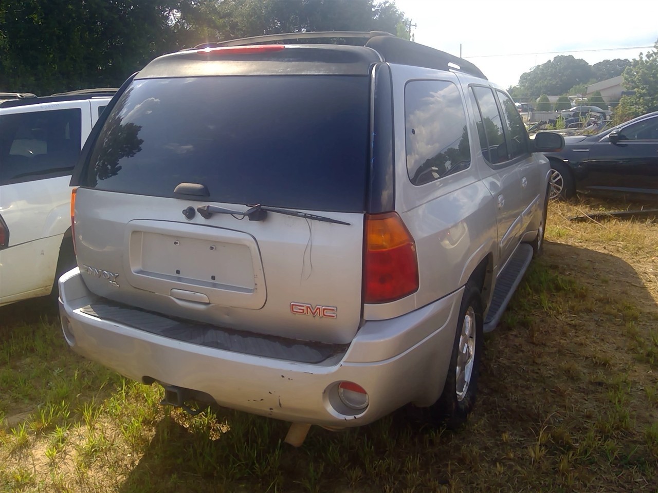https://f005.backblazeb2.com/file/img-partshotlines-com/Inventory/MS102/Vehicle/7196_04.jpg