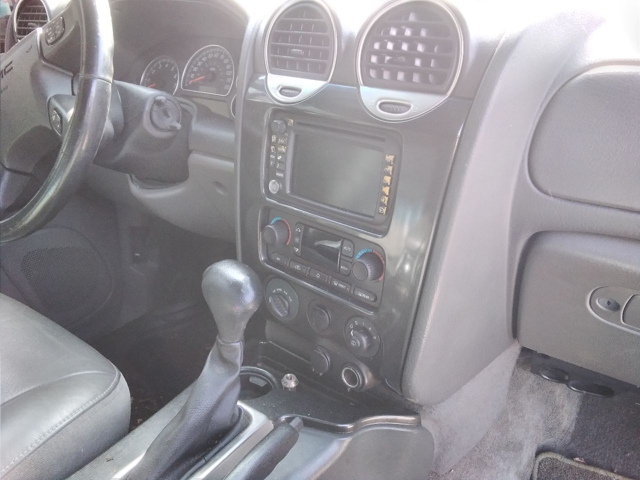 https://f005.backblazeb2.com/file/img-partshotlines-com/Inventory/MS172/Vehicle/19606_11.jpg