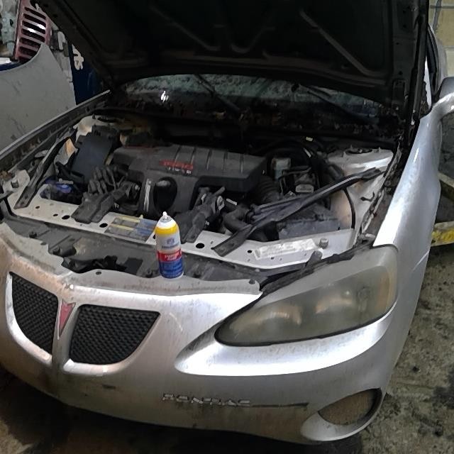 https://f005.backblazeb2.com/file/img-partshotlines-com/Inventory/MS187/Vehicle/8909_12.jpg