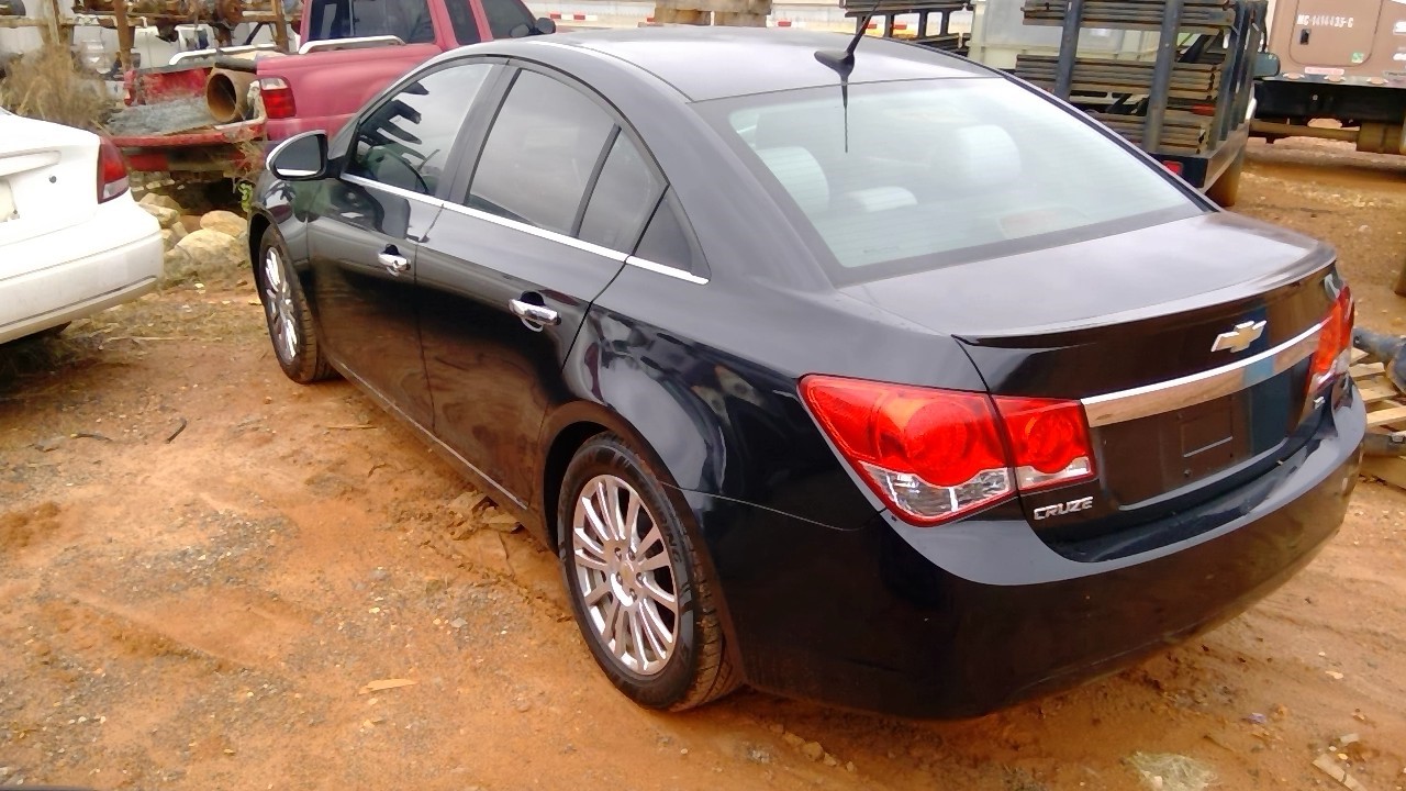 https://f005.backblazeb2.com/file/img-partshotlines-com/Inventory/MS293/Vehicle/15279_04.jpg