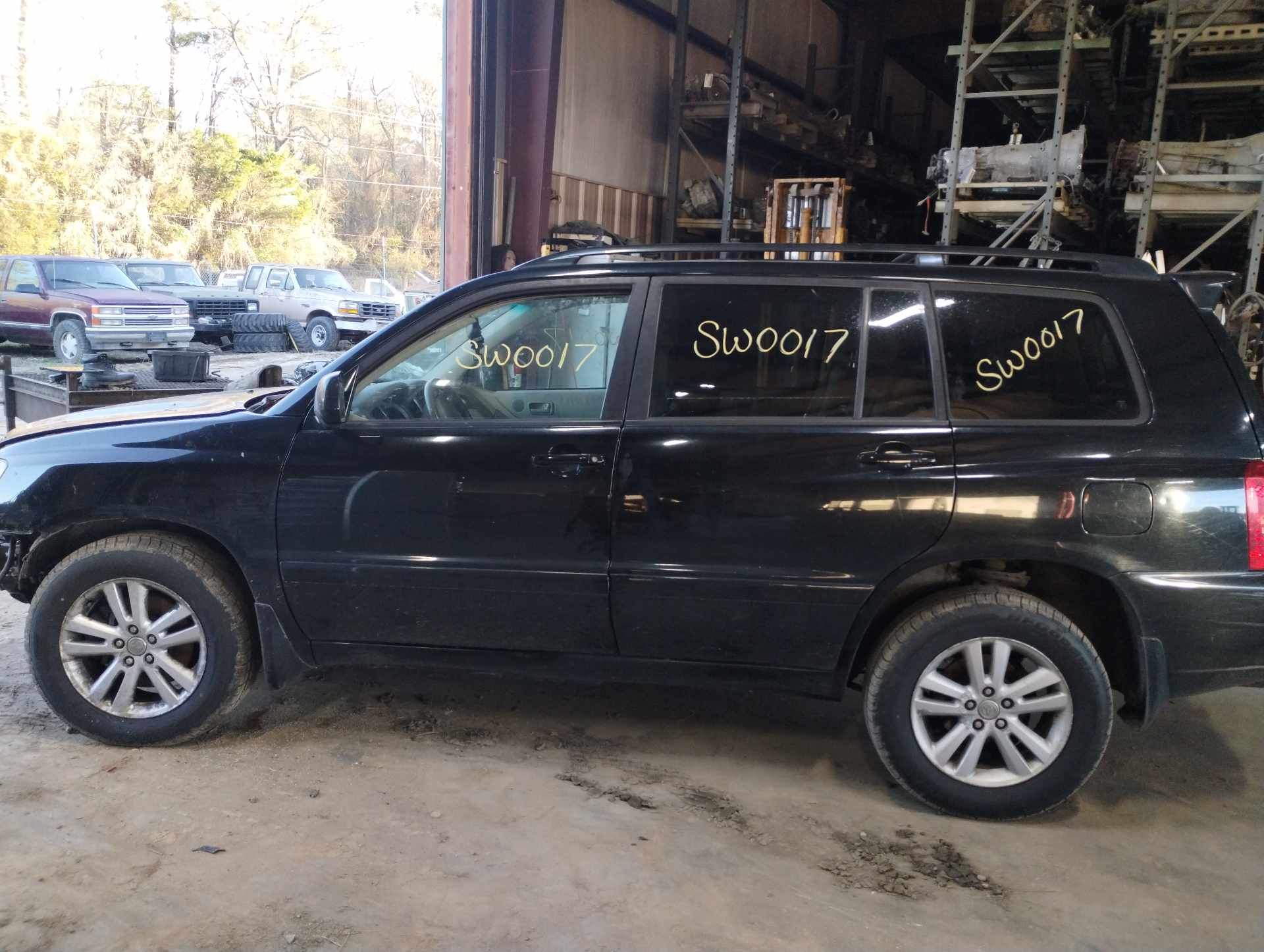 https://f005.backblazeb2.com/file/img-partshotlines-com/Inventory/MS71/2026/SW0017/0E2AA7F21EFB448D977714F67211FB65006.jpg