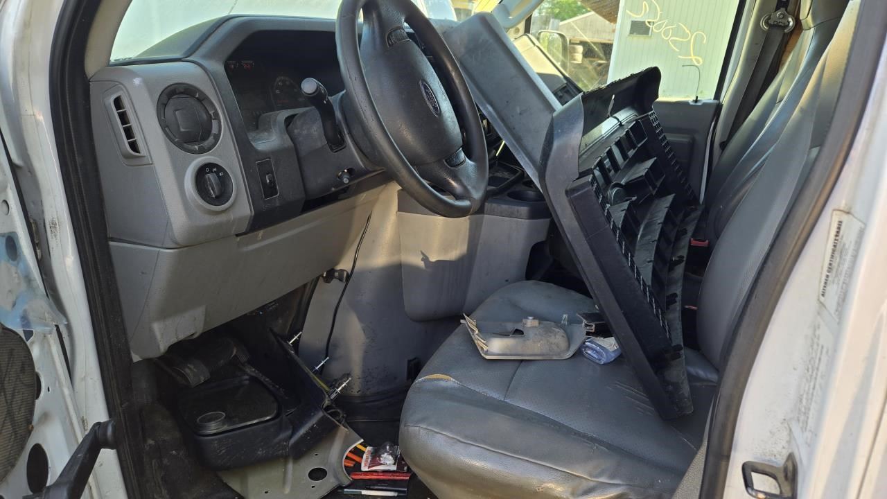 https://f005.backblazeb2.com/file/img-partshotlines-com/Inventory/NE124/Vehicle/9255_01.jpg