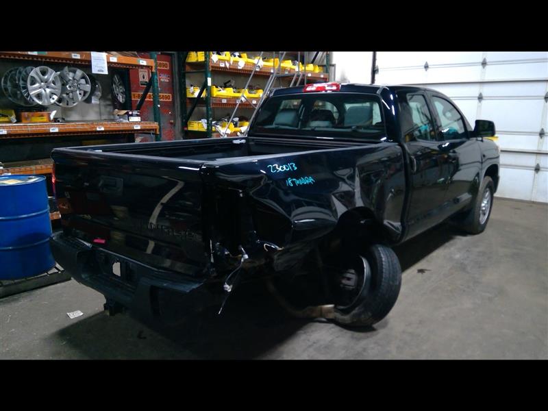 https://f005.backblazeb2.com/file/img-partshotlines-com/Inventory/NE175/Vehicle/27233_03.jpg