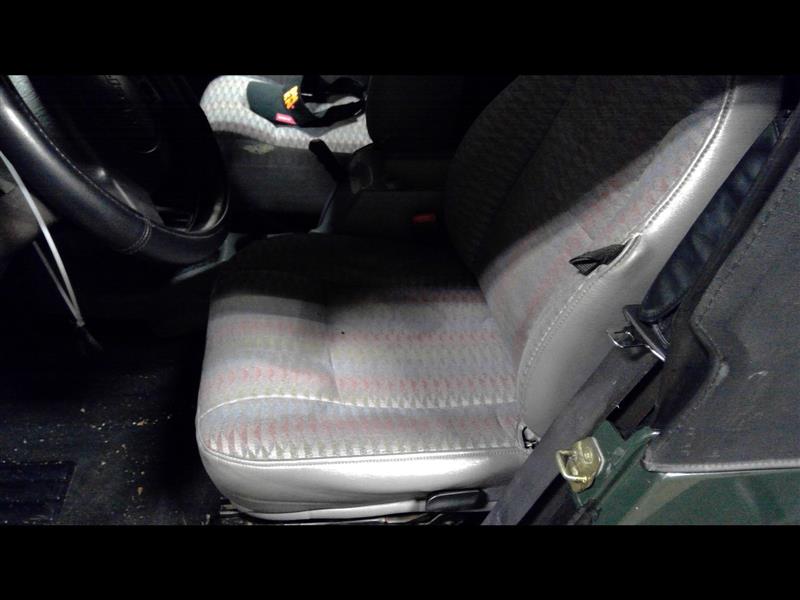 https://f005.backblazeb2.com/file/img-partshotlines-com/Inventory/NE175/Vehicle/27282_07.jpg