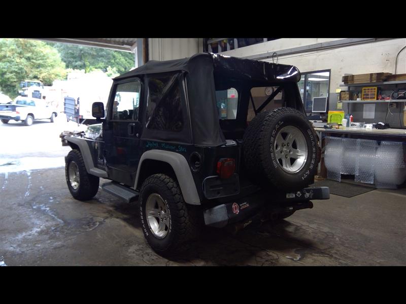 https://f005.backblazeb2.com/file/img-partshotlines-com/Inventory/NE175/Vehicle/33708_03.jpg