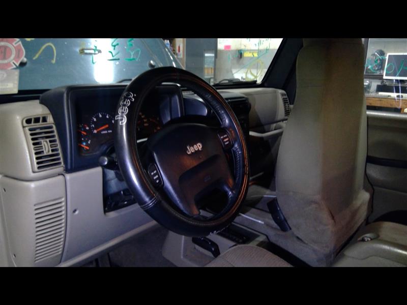 https://f005.backblazeb2.com/file/img-partshotlines-com/Inventory/NE175/Vehicle/33708_07.jpg