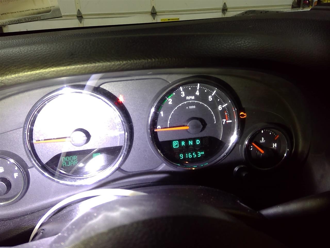 https://f005.backblazeb2.com/file/img-partshotlines-com/Inventory/NE175/Vehicle/39598_10.jpg