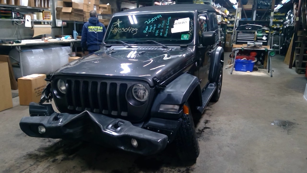 https://f005.backblazeb2.com/file/img-partshotlines-com/Inventory/NE175/Vehicle/39822_01.jpg