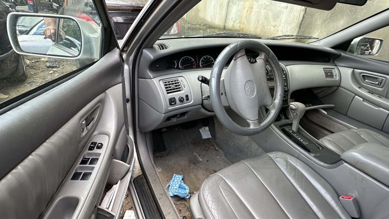 https://f005.backblazeb2.com/file/img-partshotlines-com/Inventory/NE179/Vehicle/63143_02.jpg