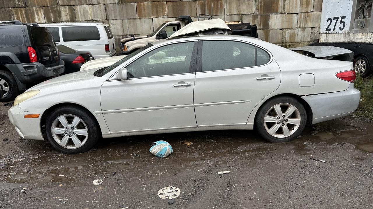 https://f005.backblazeb2.com/file/img-partshotlines-com/Inventory/NE179/Vehicle/63543_09.jpg