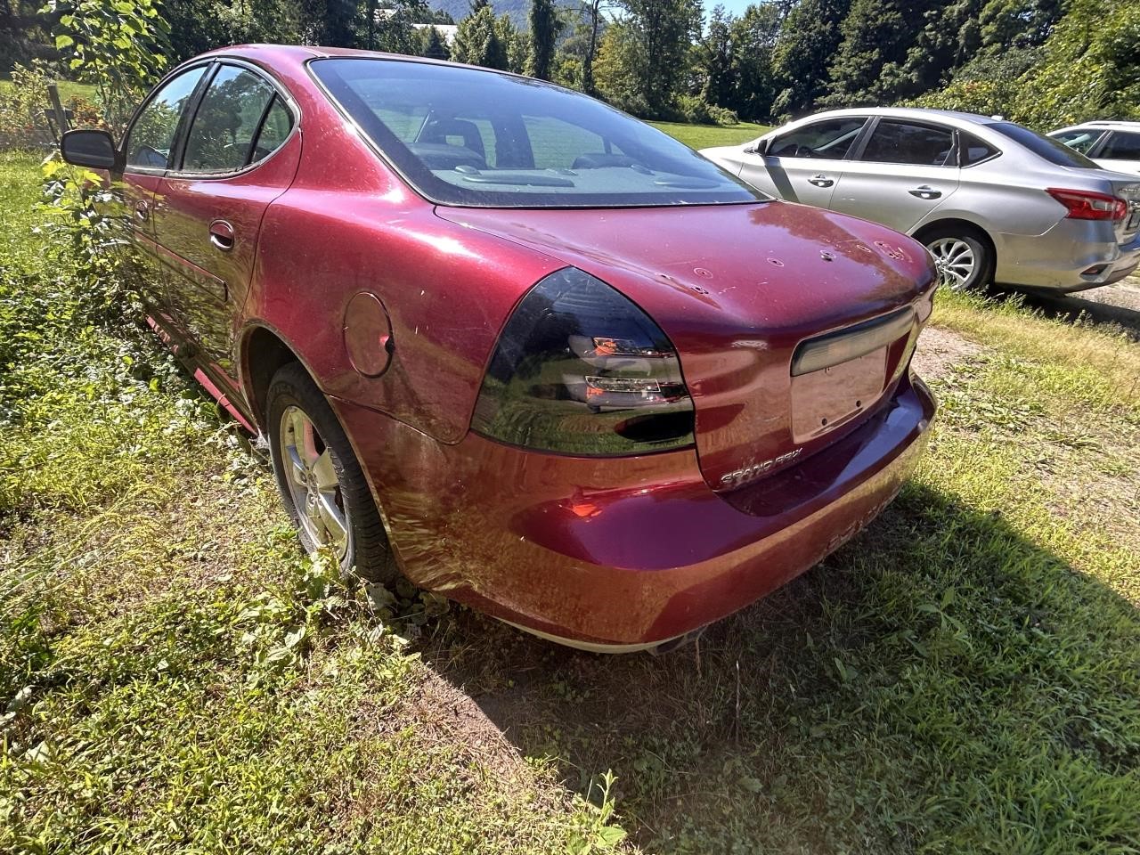 https://f005.backblazeb2.com/file/img-partshotlines-com/Inventory/NE179/Vehicle/69967_04.jpg