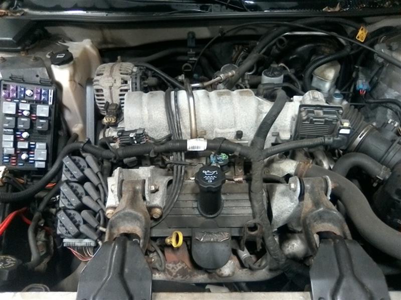https://f005.backblazeb2.com/file/img-partshotlines-com/Inventory/NE18/Vehicle/12798_01.jpg