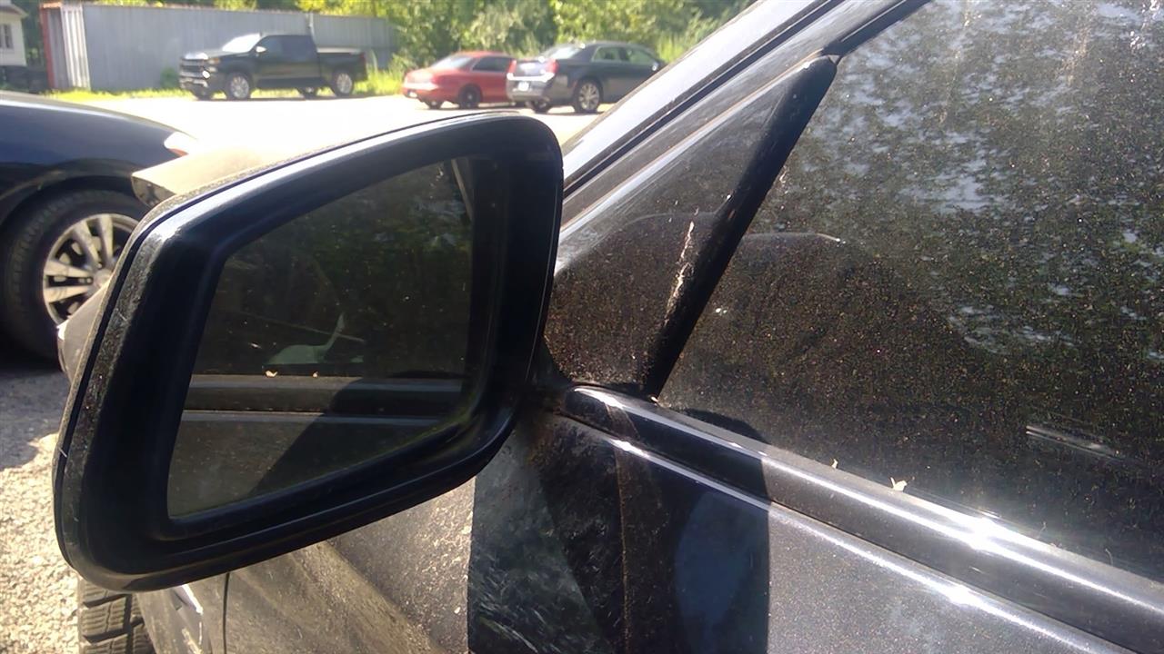 https://f005.backblazeb2.com/file/img-partshotlines-com/Inventory/NE188/Vehicle/9553_03.jpg