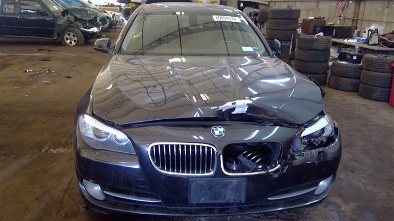 https://f005.backblazeb2.com/file/img-partshotlines-com/Inventory/NE219/Vehicle/431382_04.jpg