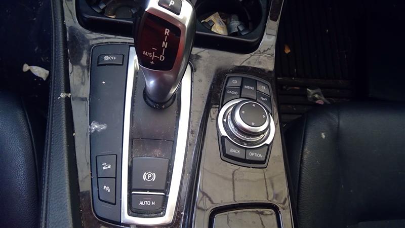 https://f005.backblazeb2.com/file/img-partshotlines-com/Inventory/NE219/Vehicle/431382_12.jpg