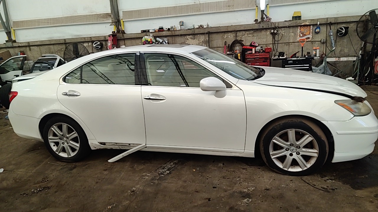 https://f005.backblazeb2.com/file/img-partshotlines-com/Inventory/NE219/Vehicle/492649_08.jpg
