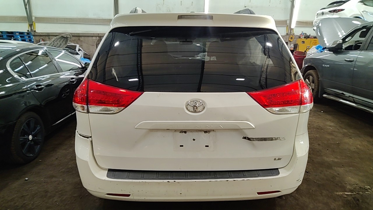 https://f005.backblazeb2.com/file/img-partshotlines-com/Inventory/NE219/Vehicle/492765_01.jpg