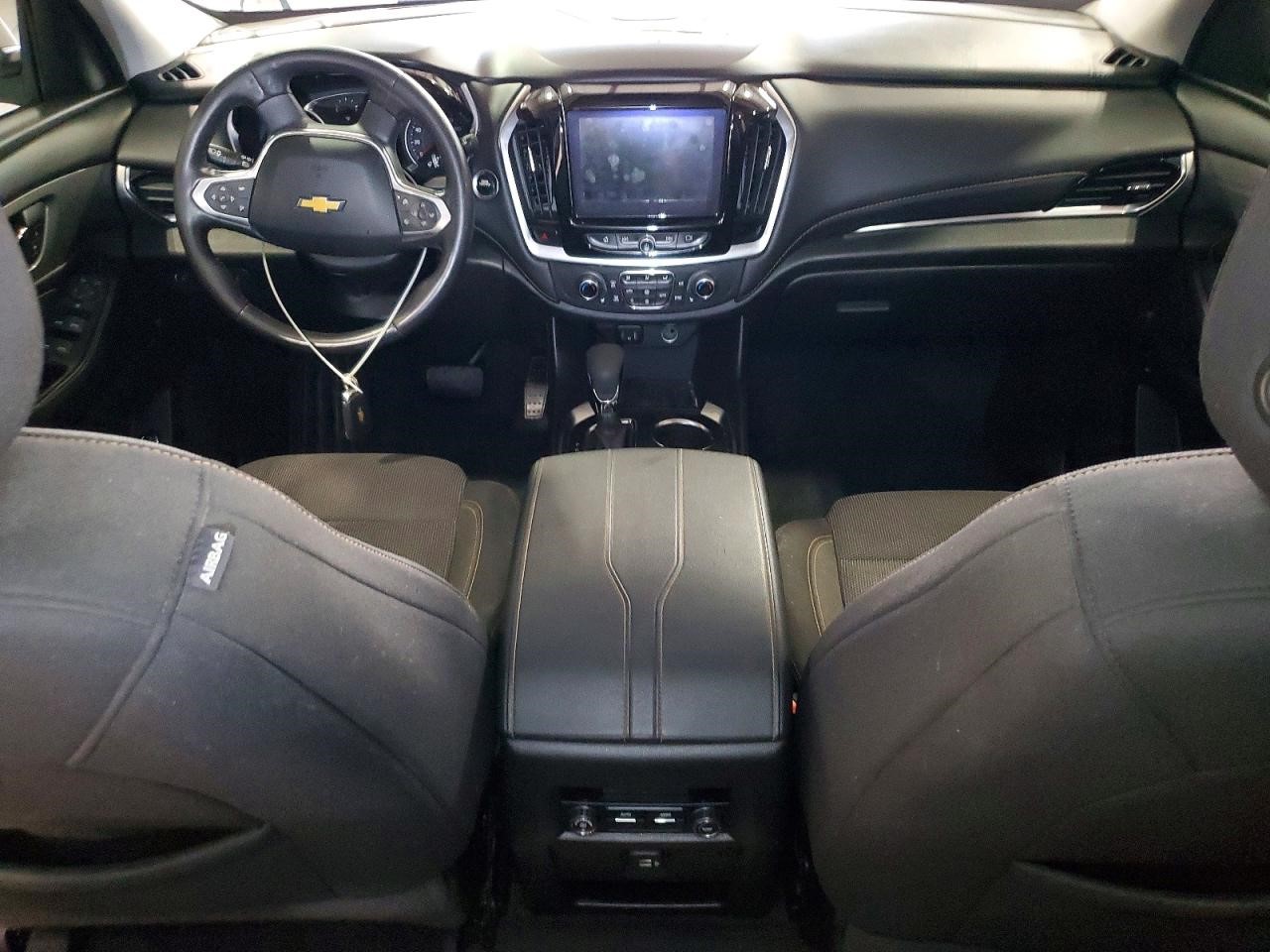 Vehicle/142864_08.jpg