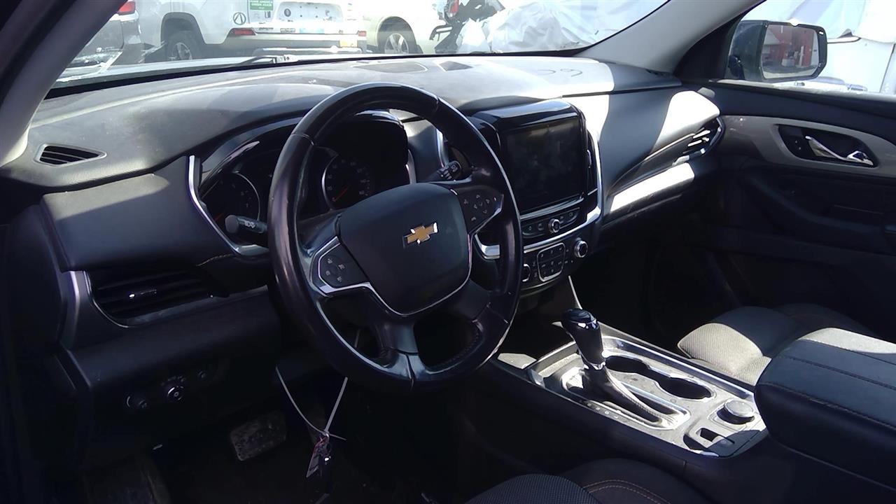 Vehicle/143033_16.jpg