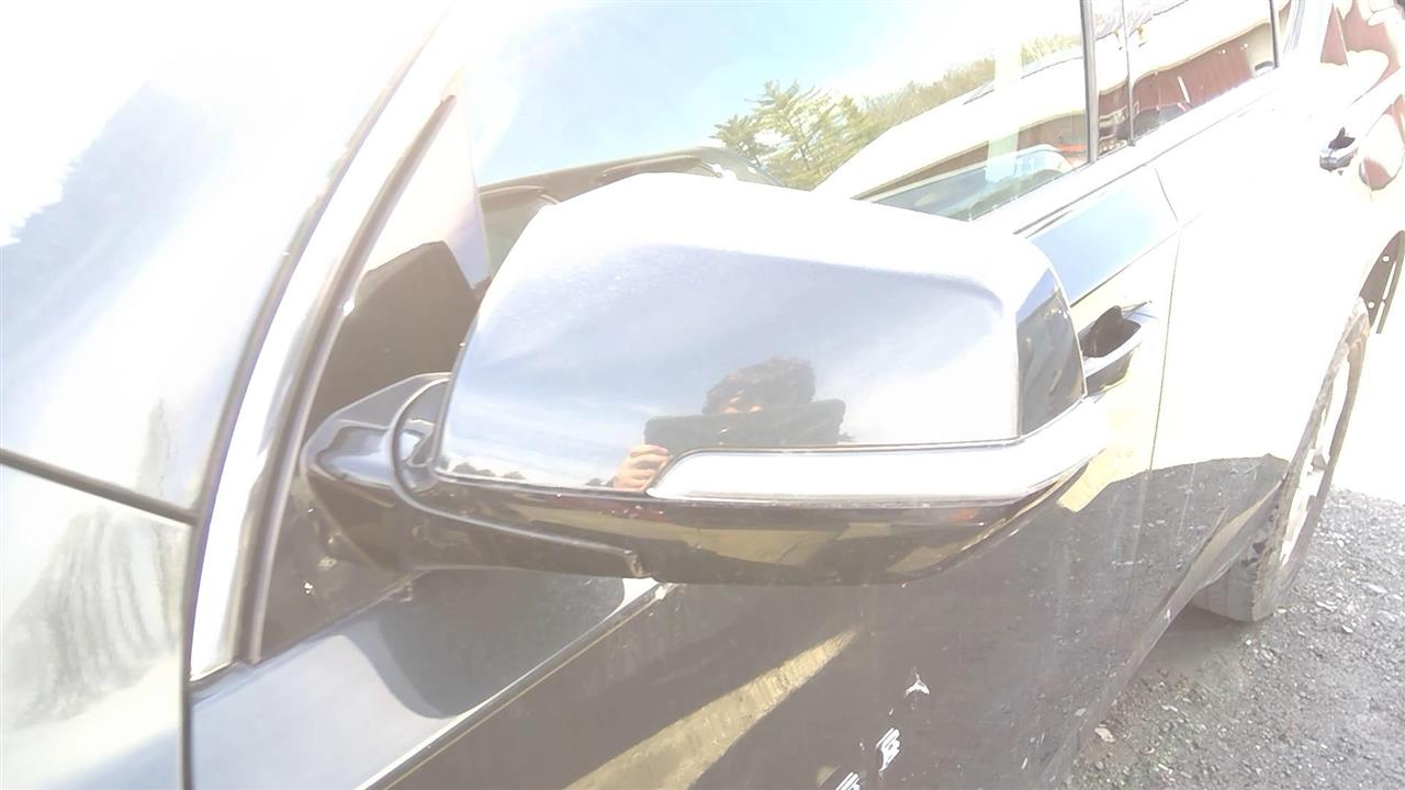 Vehicle/143033_20.jpg