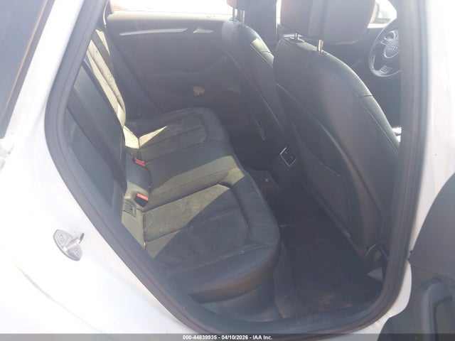 Vehicle/143437_08.jpg