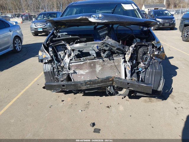 https://f005.backblazeb2.com/file/img-partshotlines-com/Inventory/NE228/Vehicle/143564_06.jpg